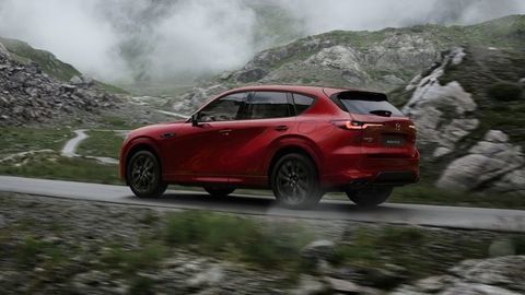 Mazda CX-60 oficiálne: Špičkové SUV s prémiovou príchuťou mieri do Európy