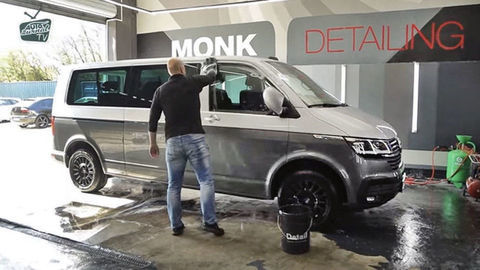 Ako si svojpomocne umyť auto a čo na to použiť? (VIDEO)