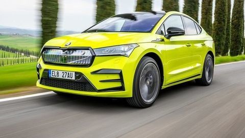 Nových elektromobilov sa v EÚ predáva čoraz viac. Naftové motory sú na ústupe