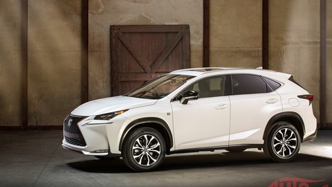 Kompaktný Lexus NX už vyrábajú