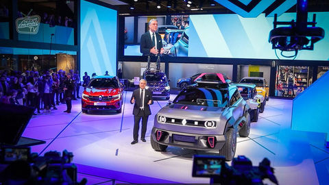Autosalón Paríž 2022: Novinky Renault a Dacia (VIDEO)