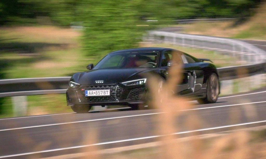 Audi R8 test autozurnal