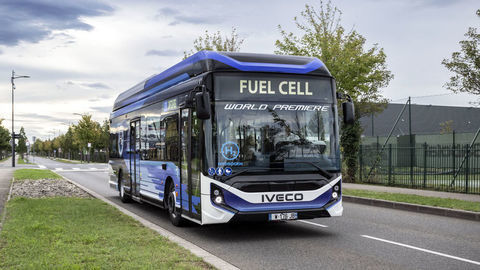Vodíkový autobus IVECO E-WAY H2