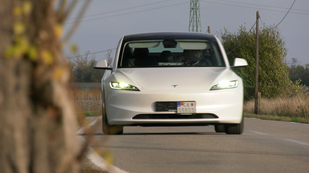Tesla 3 Highland 2024 test autozurnal