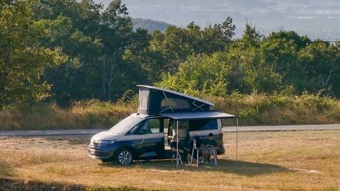 48 hodín s novým Volkswagen California T7: Rodinný sen (VIDEO)