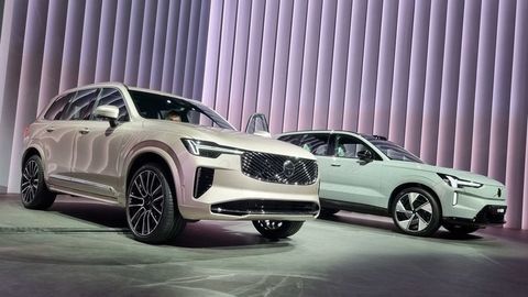 Volvo XC90 facelift a nové Volvo EX90: Dve vlajkové lode a dvakrát inak (VIDEO)