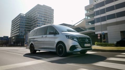 Mercedes-Benz V-Class 300d: Až 3x nafta s pohonom 4x4 a viac luxusu na palube (VIDEOTEST)