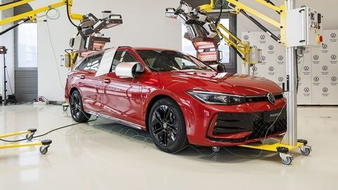 Materiálové laboratórium VW Slovakia: Testy kvality materiálov a dielov „na vlastné oči“