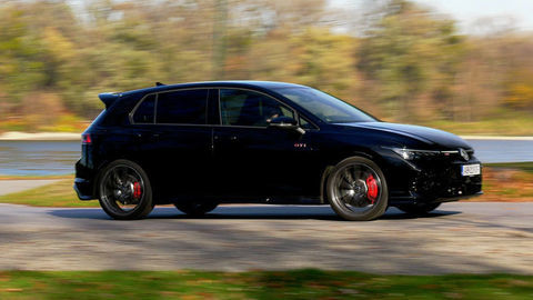 Thumb vw golf gti clubsport sk test 2025 4k.00 21 04 23.still555