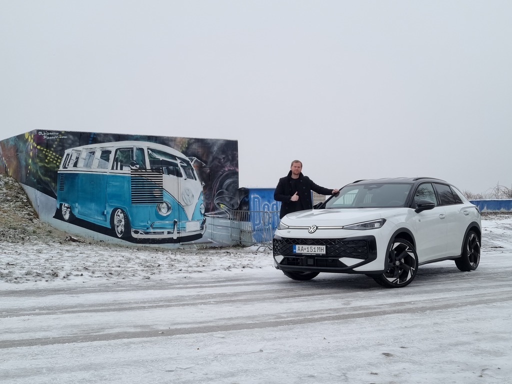 Nový VW T-Roc 2026 R-Line 1.5 eTSI v prvom domácom teste (VIDEO)
