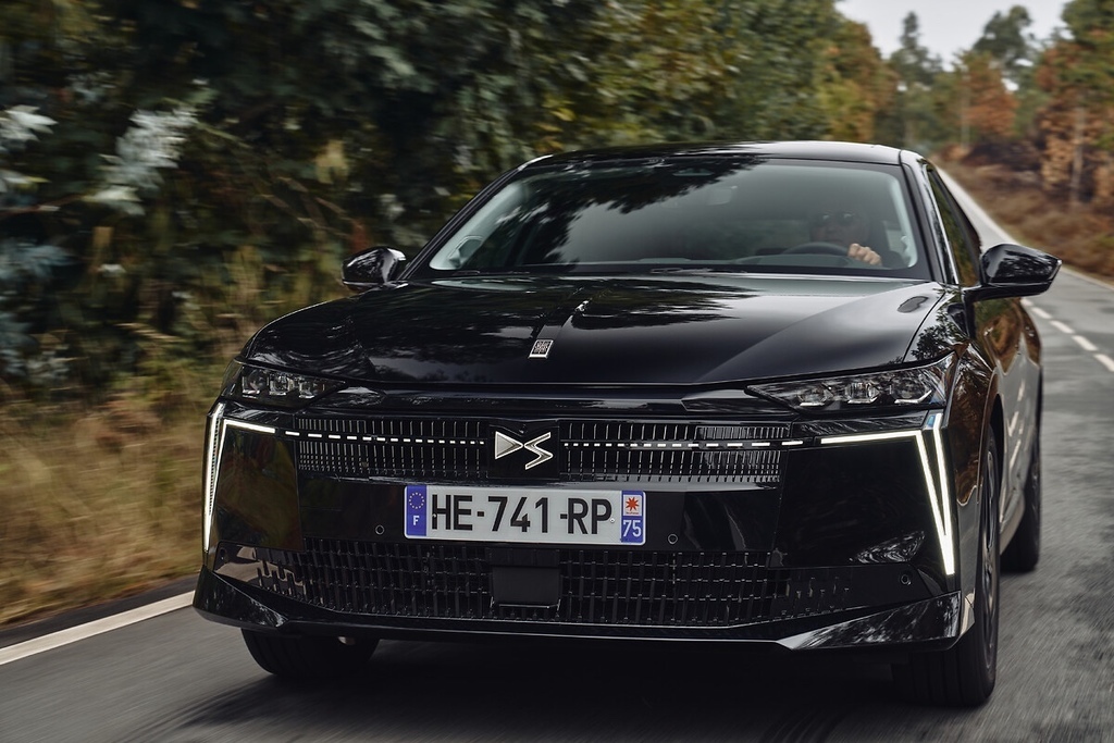DS N°4 dostal turbodiesel  