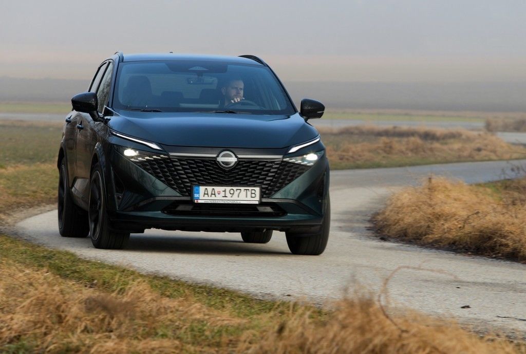 Nissan Qashqai 2026 test video