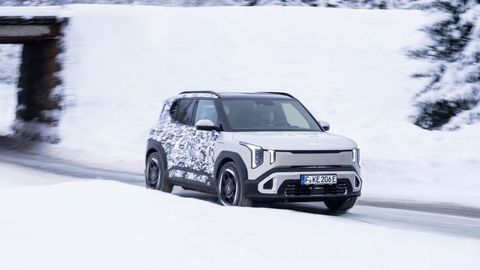 Thumb 30387 kia ev2 prototype winter test norway elprix print 3600x2400 12