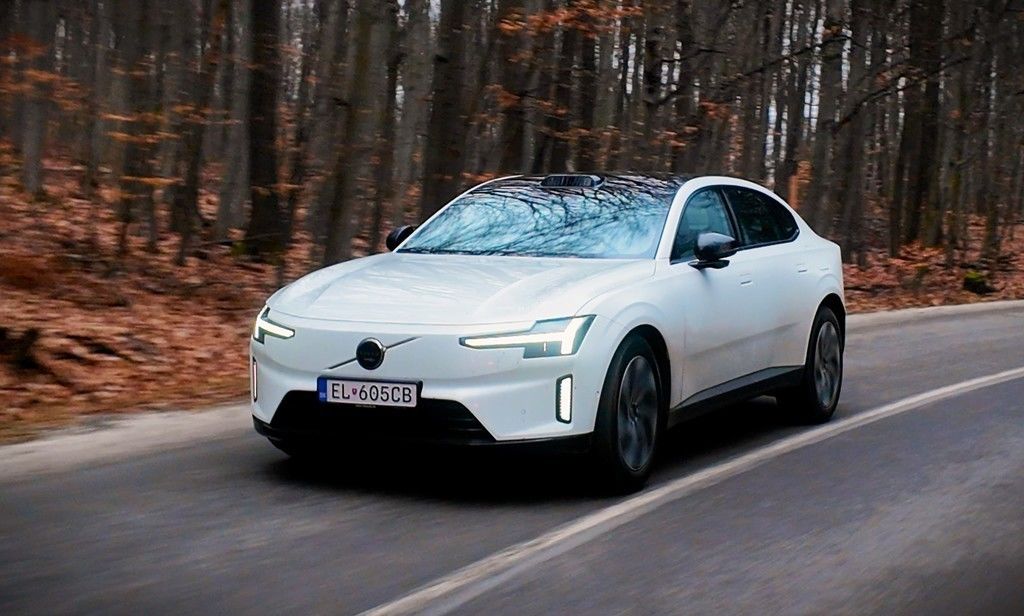 Volvo ES90 test video