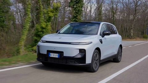 Thumb leapmotor b10 strih01.00 14 49 23.still005