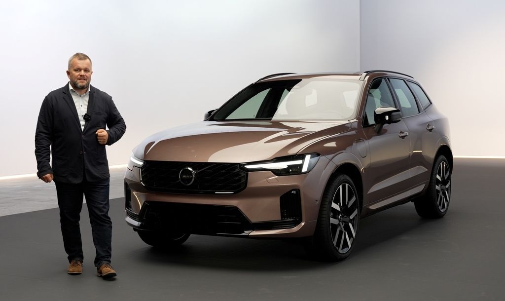 Volvo XC60 2027 facelift video