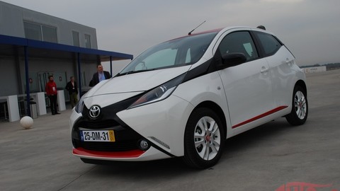 Za volantom novej Toyoty Aygo