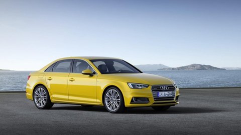 Audi A4 je o 120 kg ľahšie a má interiér v štýle Q7