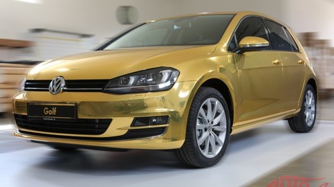 Volkswagen na autosalóne v Bratislave ukáže zlatý Golf (doplnené video)