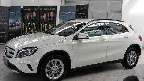 Mercedes-Benz podporuje kapelu Lucie