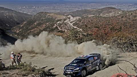 Rally Mexiko: Po piatich RS vedie Mads Ostberg