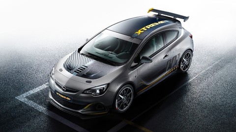 Opel Astra OPC Extreme: plus 20 koní, mínus 100 kilogramov