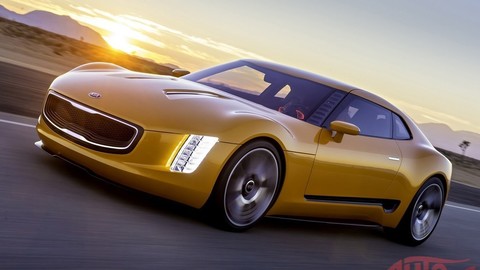 Kia GT4 Stinger s priehľadnými stĺpikmi ponúka takmer panoramatický výhľad