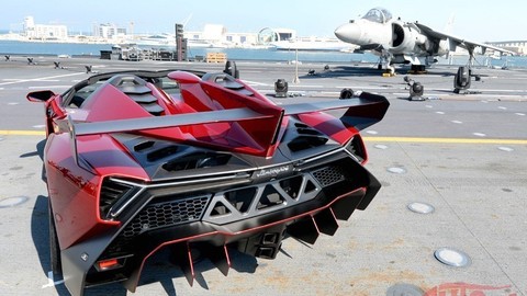 Lamborghini odhalilo nový exkluzívny roadster na lodi