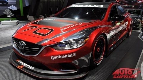 Naftová Mazda6 šokovala celý Indianapolis