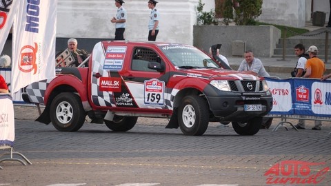 Naši na štarte Silk Way Rally