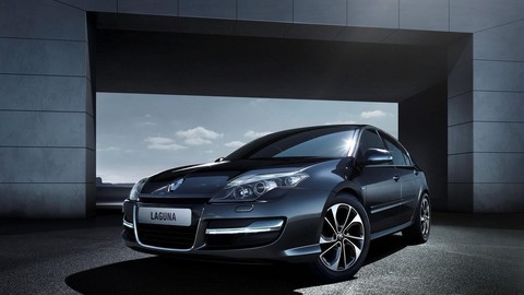 Renault Laguna dostal facelift. Zrejme posledný