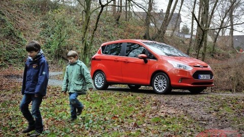 Ford B-Max vraj odolá aj deťom