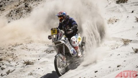 Dakar: Ivan Jakeš stále štvrtý