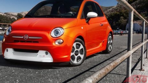 Elektrický FIAT 500e má dojazd 140 km