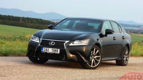 TEST: Lexus GS 250 robí šoférovi radosť