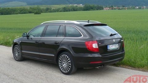 Škoda Superb Laurin & Klement: Najluxusnejší z rodiny