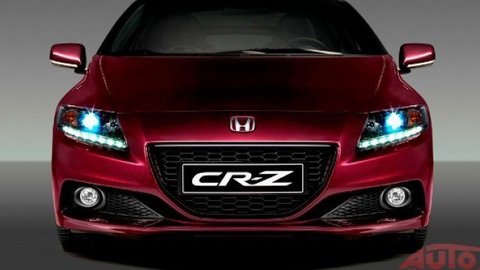 Vynovená Honda CR-Z na prvom obrázku