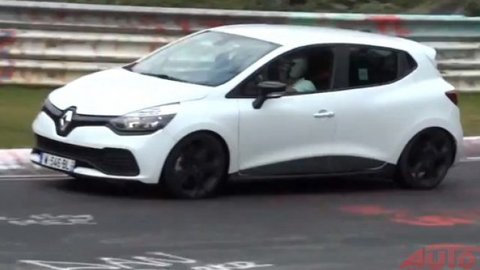 Renault už nové Clio RS neskrýva (+video)