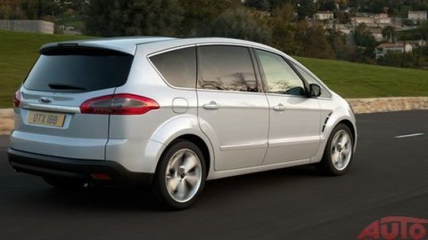 Ford S-Max 1.6 EcoBoost: Skvelý základ