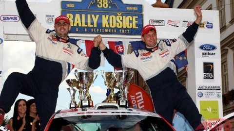 Rally Košice vyhral Kajetanowicz, titul má Grzyb