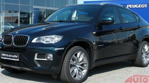 Inovovaný BMW X6 v predaji