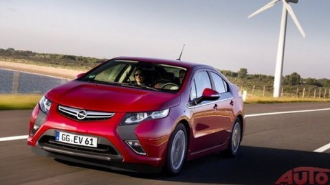 Opel Ampera najpredávanejší elektromobil