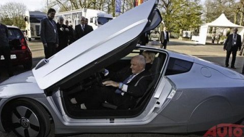 Čo dokáže najefektívnejšie auto sveta Volkswagen XL1 ?