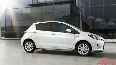 Toyota Yaris Hybrid už zbieha z pásov