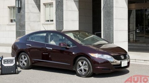 Honda otvorila solárnu čerpaciu stanicu na vodík