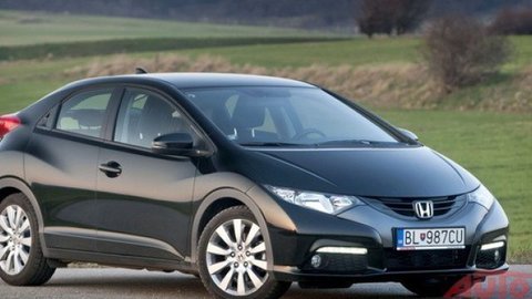 Tento týždeň testujeme: Honda Civic 2.2 i-DTEC (video)