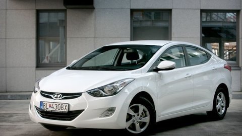 Hyundai Elantra 1.6 D-CVVT: Má čo ponúknuť