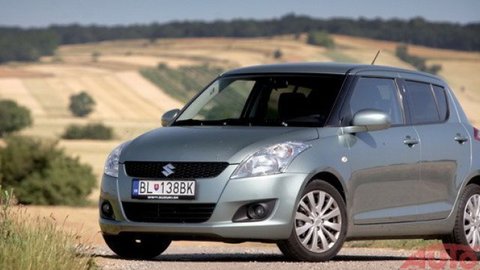 Suzuki Swift 1.2 VVT AT: Automat mu pristane