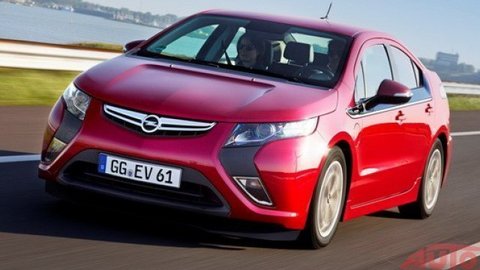 2 l/100 km realitou: Opel Ampera