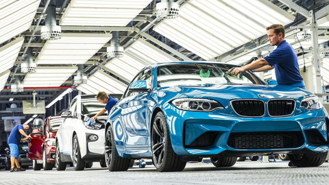 BMW M2 začali včera vyrábať